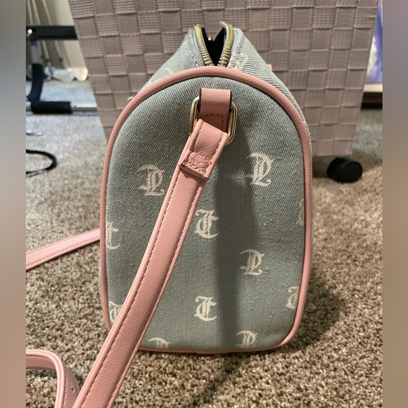 BNWT JUICY COUTURE Gothic Denim White Bestseller Fame Satchel - Picture 2 of 8